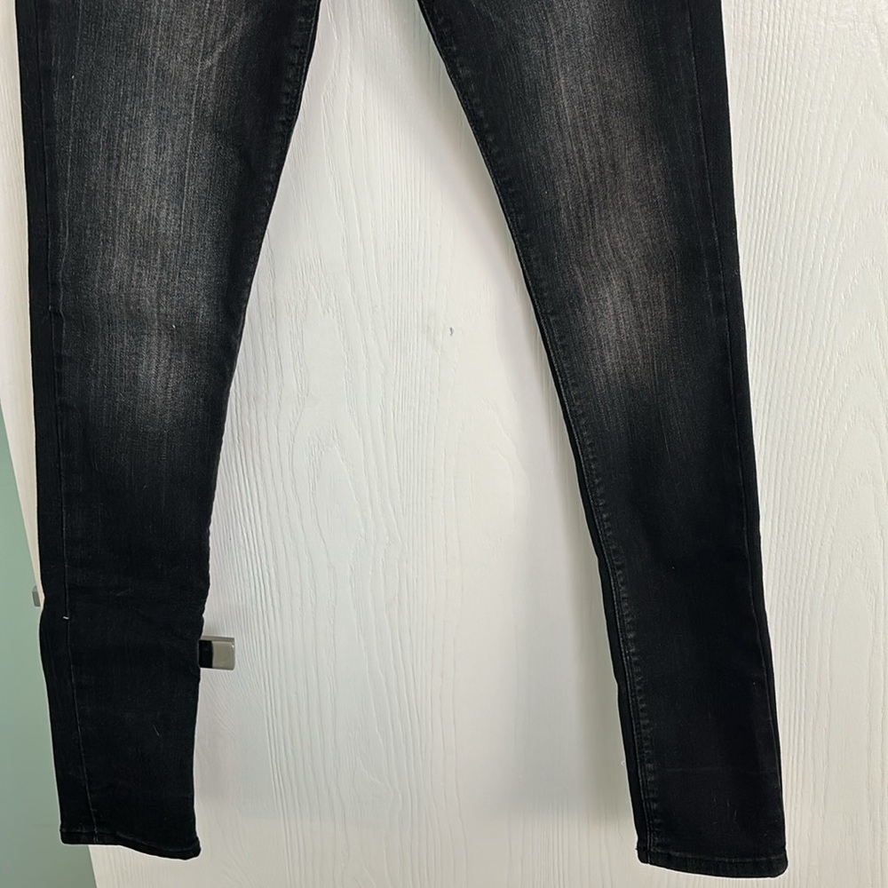 Jeans - Picture 5 of 8